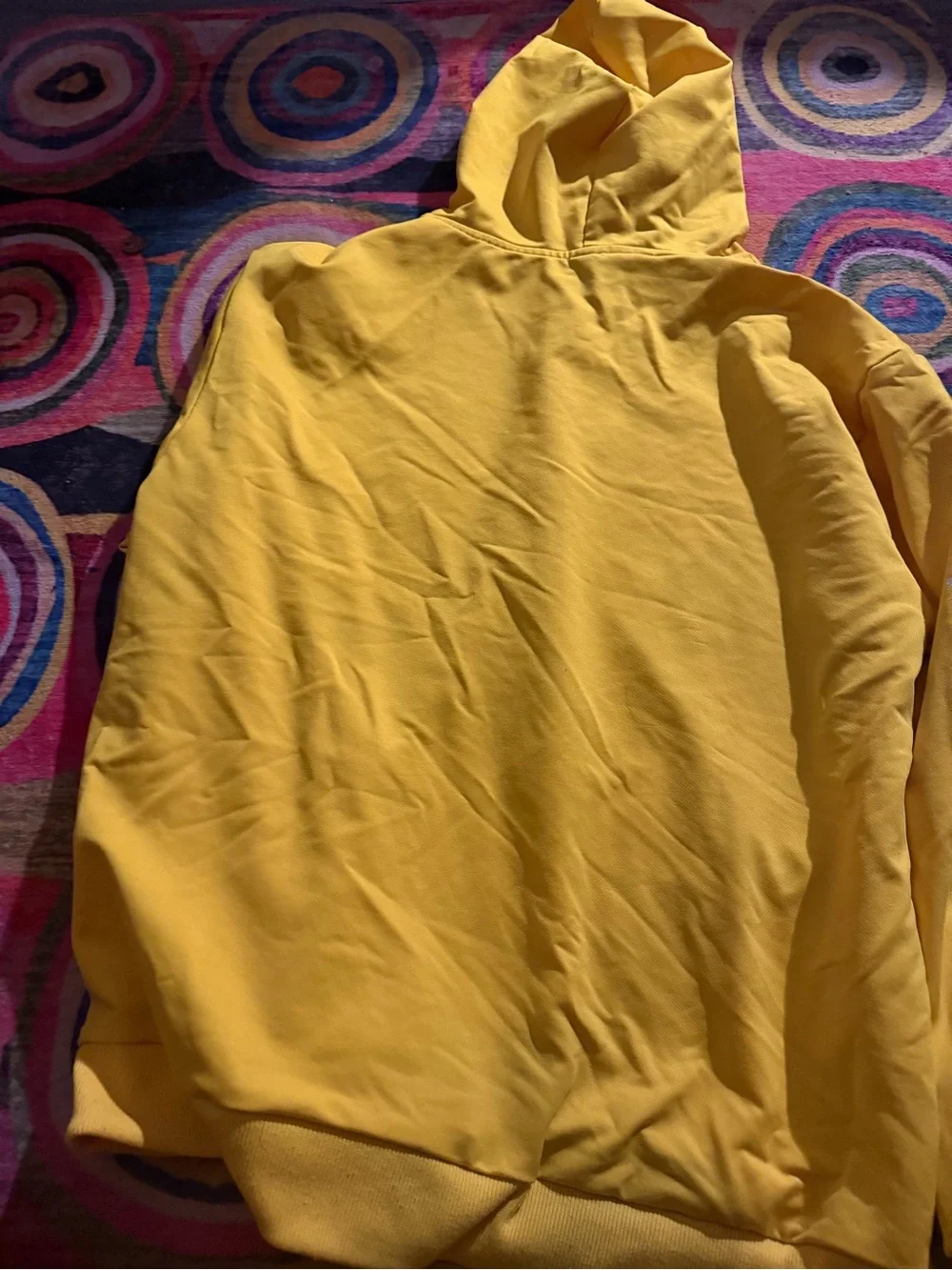SHEIN vibrant yellow